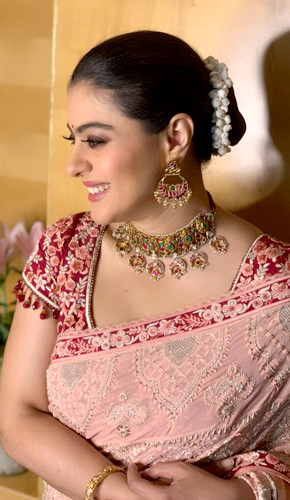 Take A Peek At Karisma Kapoor's Hairstyles To Select The Perfect Hairstyle  For Your Traditional Wear | IWMBuzz