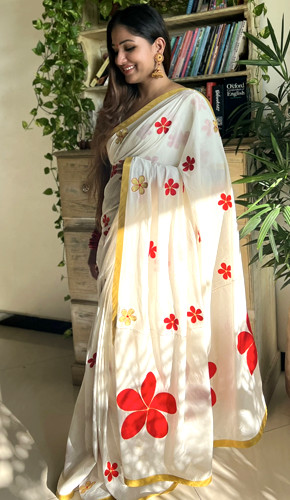 Pranaah collection - hand-woven off-white saree with floral motifs Pranaah collection - hand-woven off-white saree with floral motifs