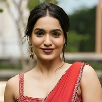 Saniya Iyappan, (Indian Actress), guest visitor to Providence Womens College, Calicut